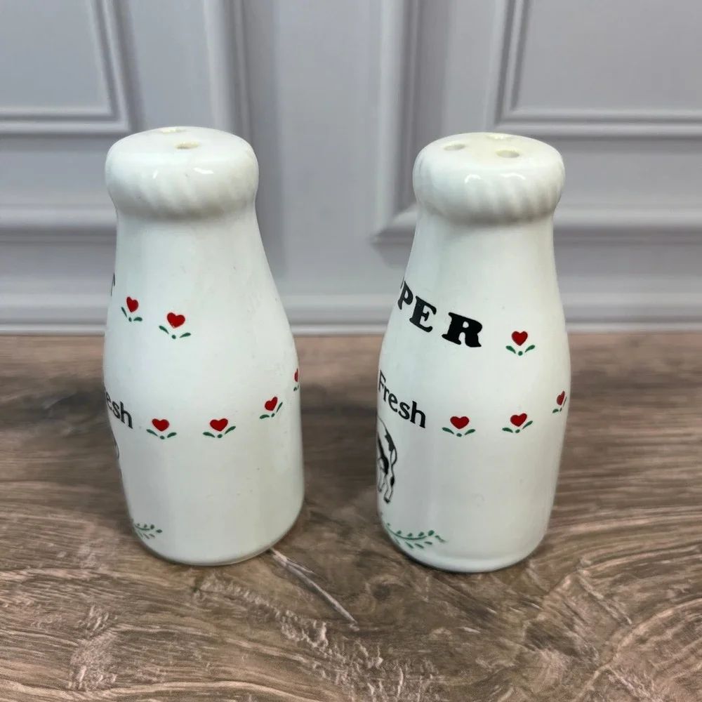 Unbranded charming ceramic